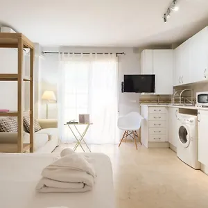 Apartamento Studio Pedrega, Málaga